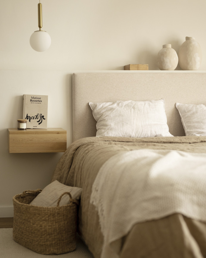Tête de lit rembourrée en polyester lisse beige en différentes tailles