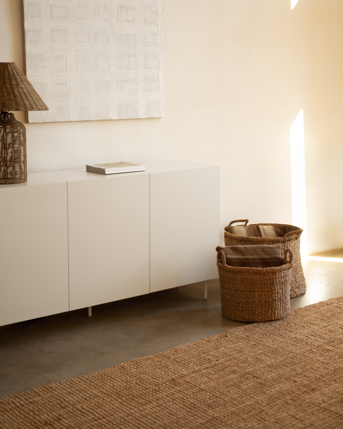 Buffet avec 3 portes laqué en teinte sable de 160x40cm