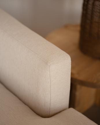 Fauteuil ton blanc cassé de 105x106cm