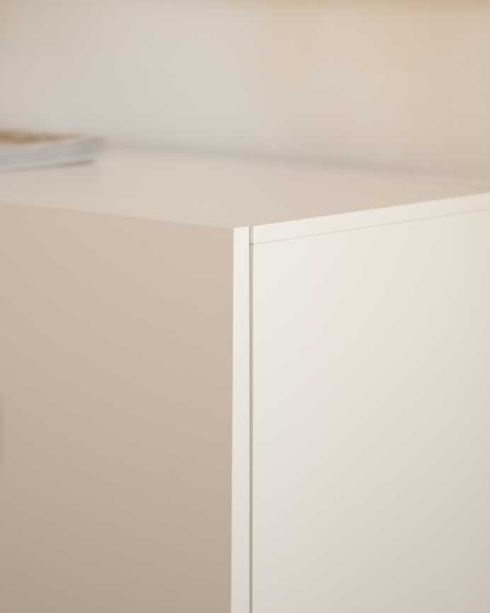 Buffet avec 3 portes laqué en teinte sable de 160x40cm