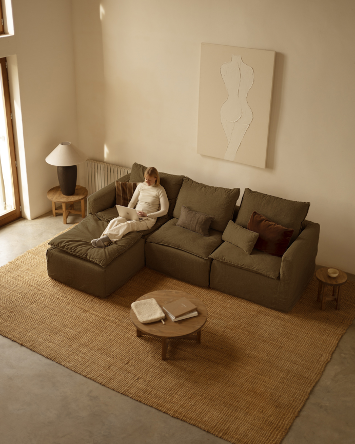 Canapé modulaire 3 places avec chaise longue gauche en coton et lin déhoussable ton vert de 285x185cm