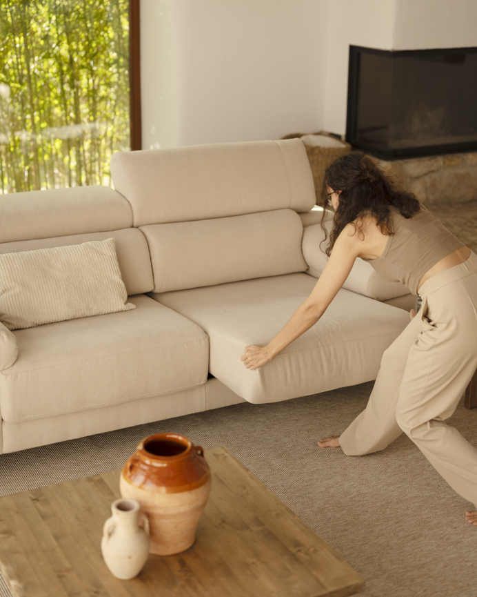 Canapé beige en différentes tailles