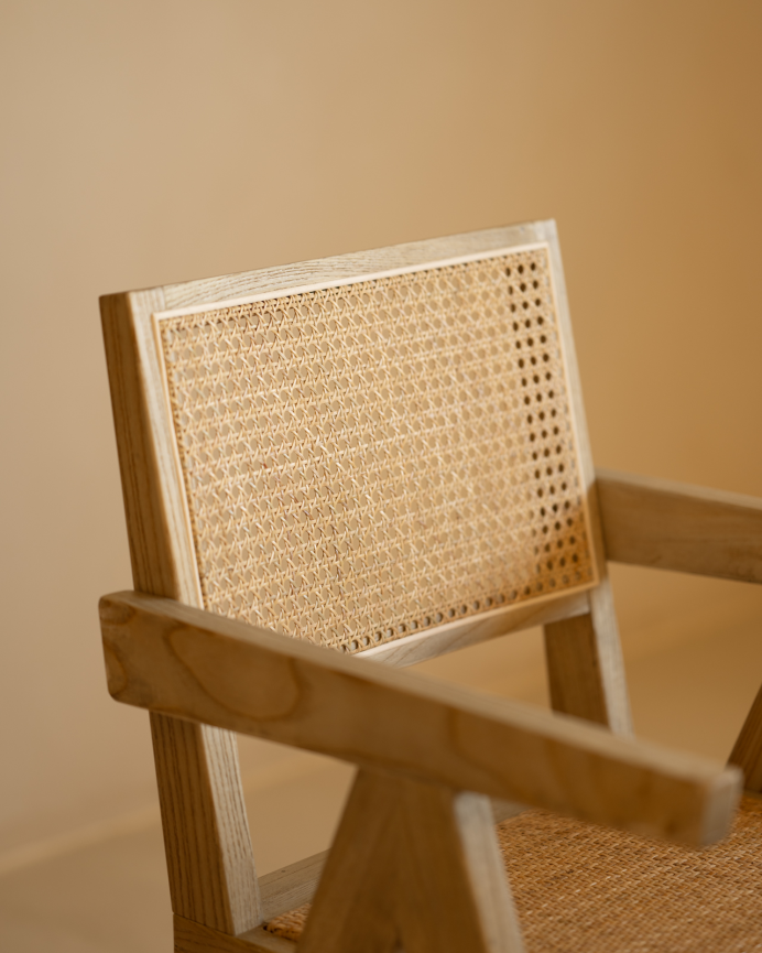 Fauteuil en bois d'orme avec assise et dossier en cannage naturel 86x57cm